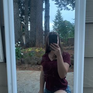 banana republic v neck shirt